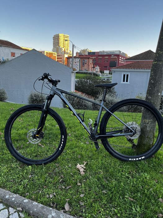 Bicicleta Scott Scale 980 BTT