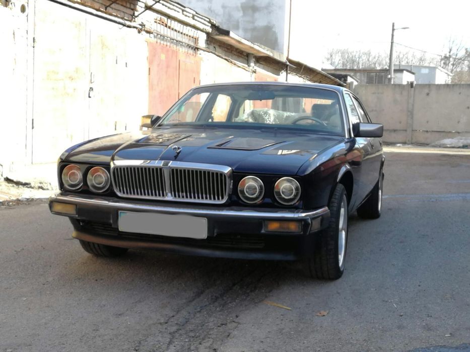 Продам Jaguar XJ6 1987