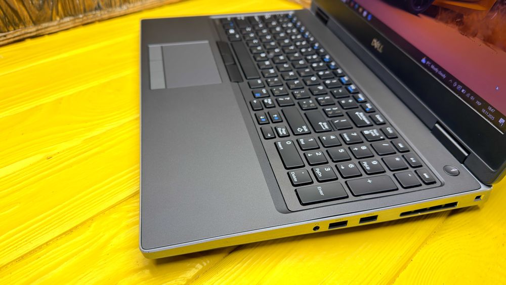 РОЗПРОДАЖ! Ігровий Ноутбук Dell Precision 7540 /i5-9400H/Quadro T1000