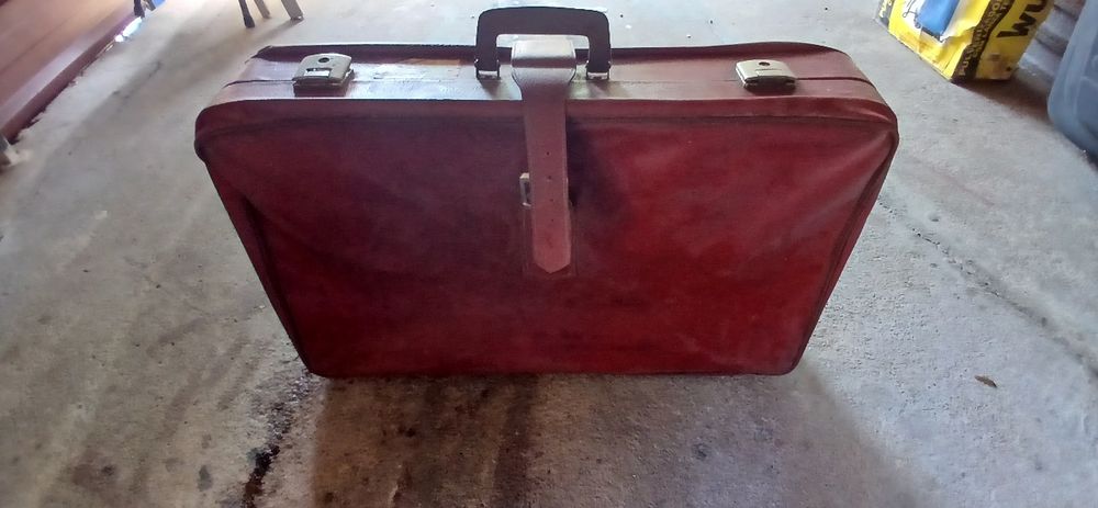 Mala de viagem antiga