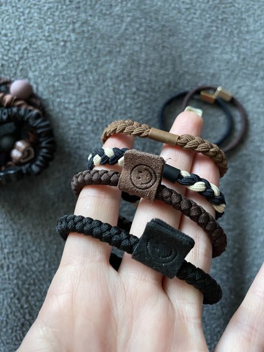 Резинки для волосся