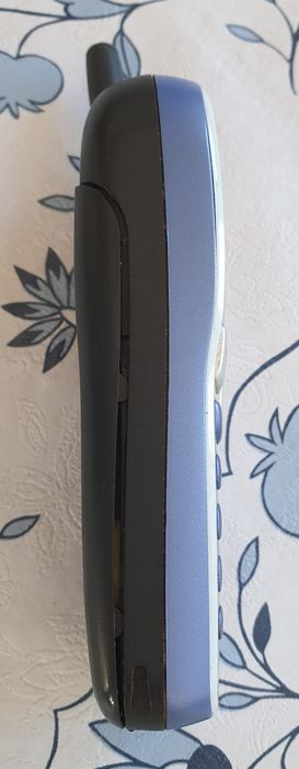 Телефон Philips Element