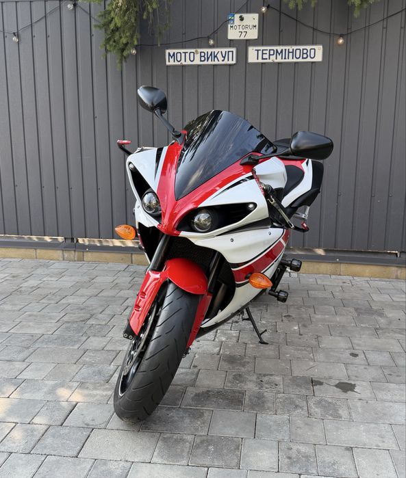 Yamaha R1 доставка-обмін