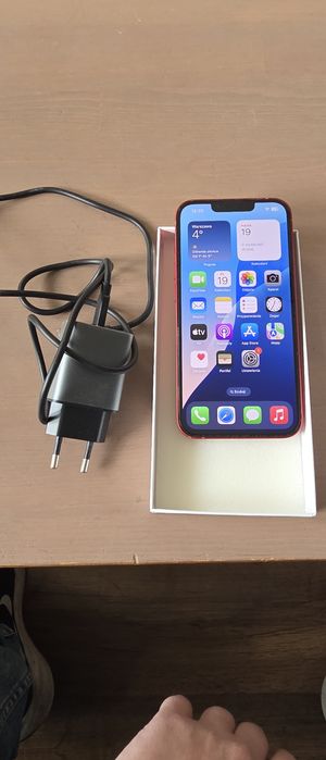 Iphone 13 128gb czerwony bateria 100%