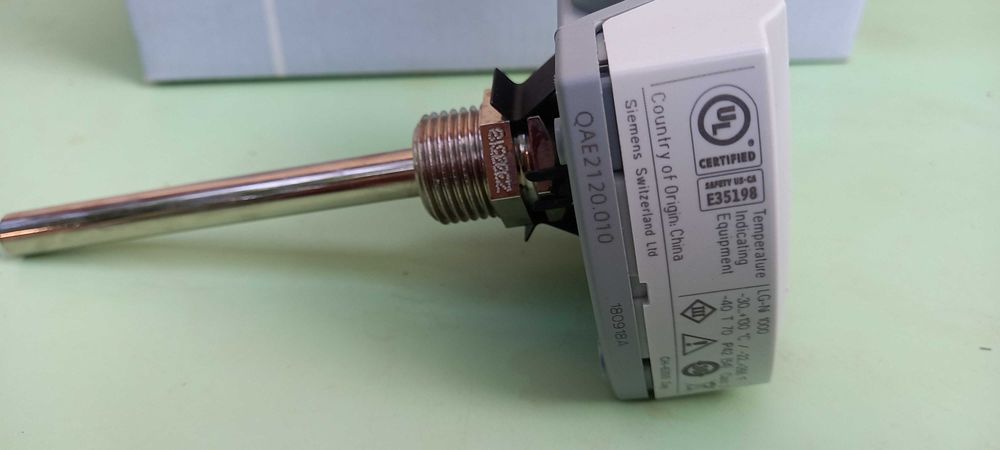 Датчик температуры Сименс QAE2120