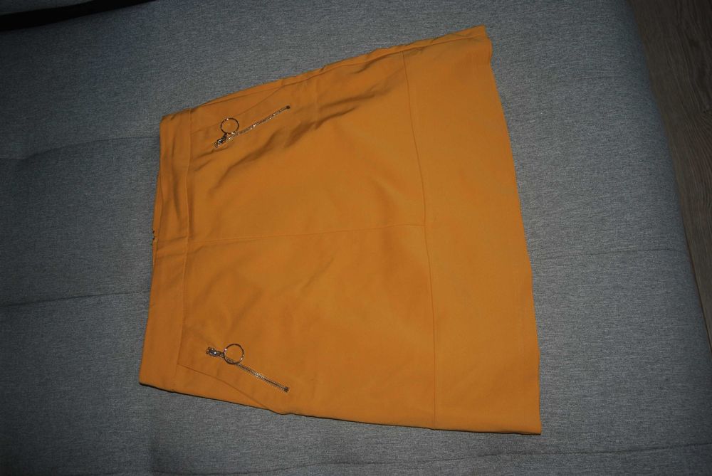 Żółta spódniczka ołówkowa Orsay r.36