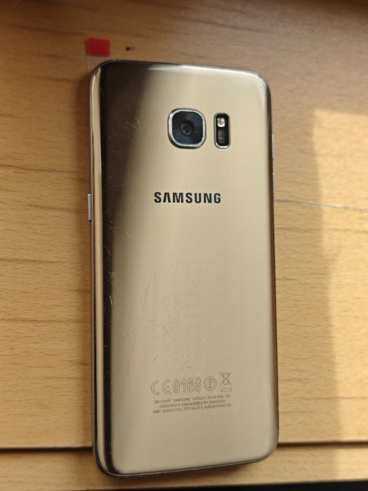 Samsung s7 edge dourado