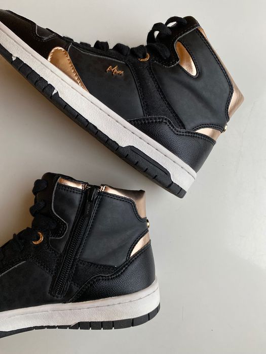 Нові чорні кросівки Mexx, 38 розмір