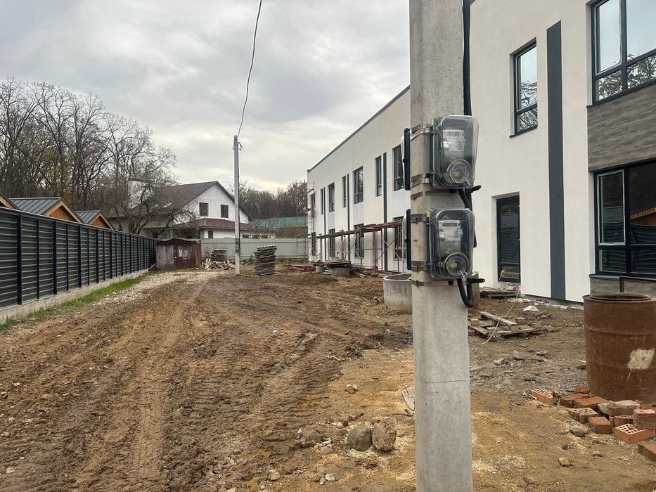 Продаж таунхаусів в Агрономічному