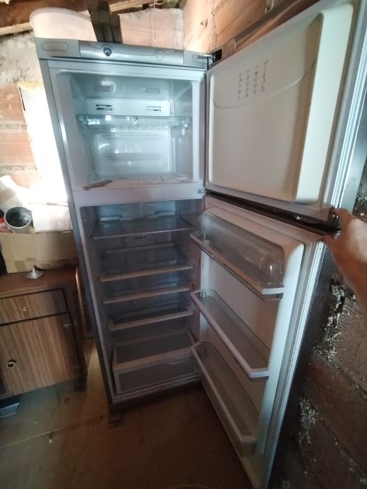 Frigorífico Ariston No Frost