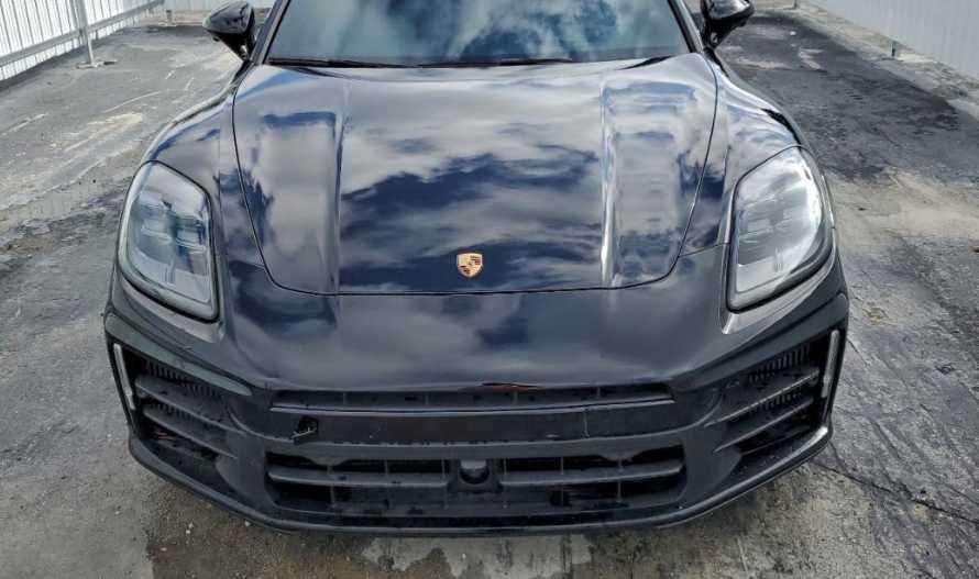 Передний и задний бампер Porsche Panamera 971 GTS Turbo