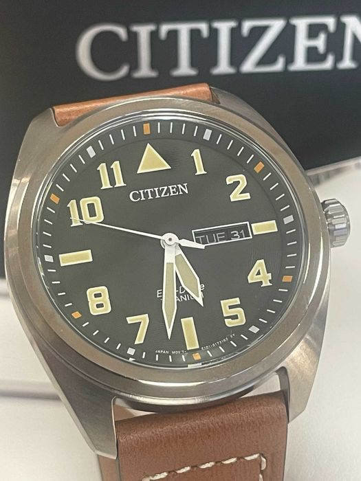 Relógio Citizen Eco-Drive - Super Titanium - Novo c/ Garantia