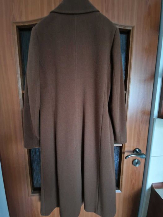 Płaszcz polskiej firmy Chvirot brązowy 40