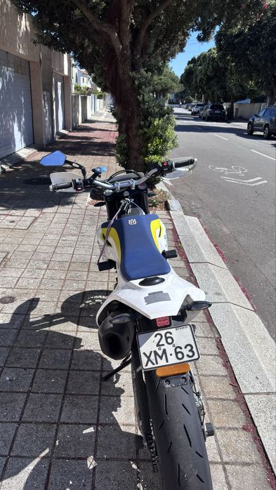 Husqvarna 701 sm