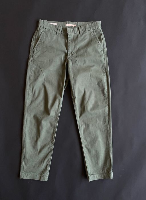 Штани levis premium essential chino чінос