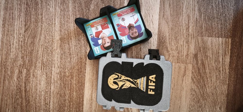 Caixa para cromos mundial
