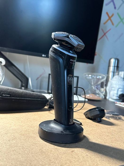 Бритва Philips Series 9000