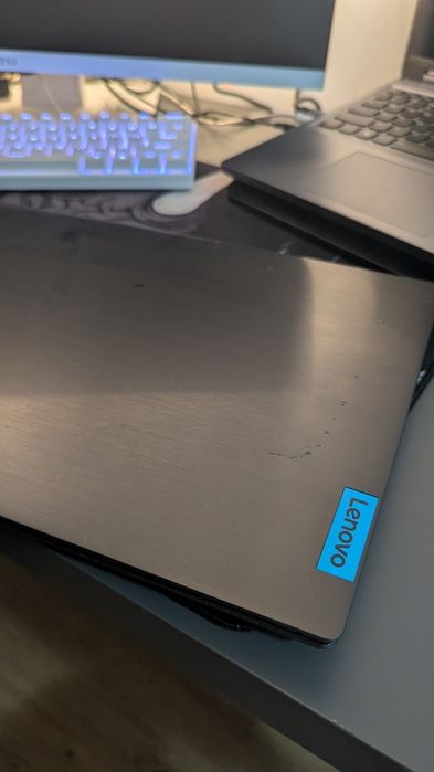 Lenovo I340-15IRH - GTX1650 + I5-9300H
