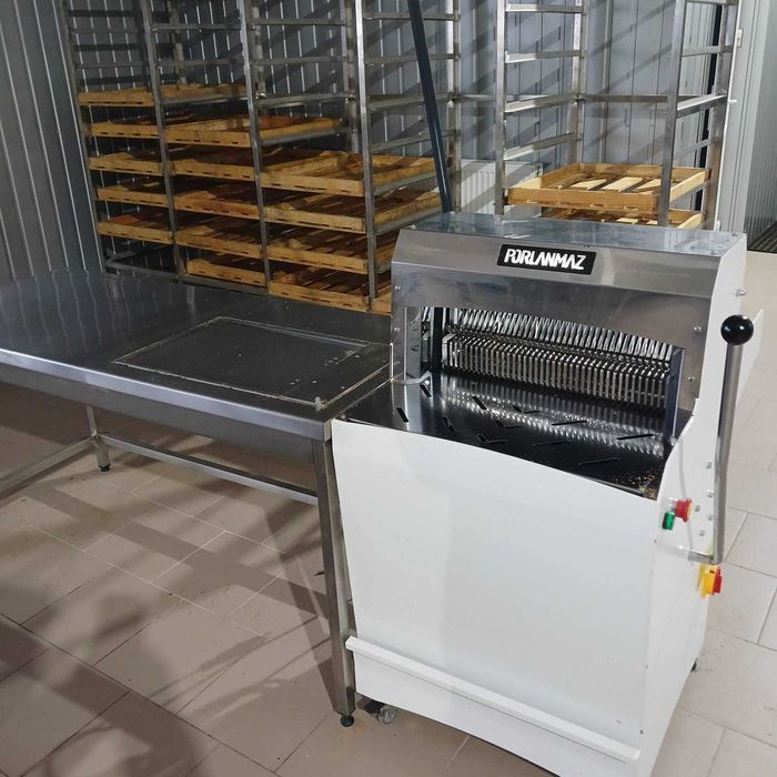 Хлеборезка Porlanmaz PMBS500