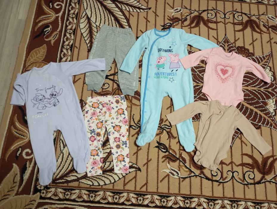 Віддам одяг для дівчинки