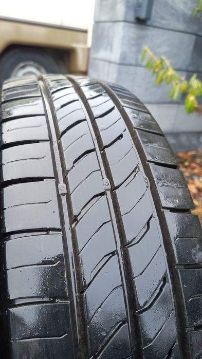 Opony uniroyal 185/75r14c