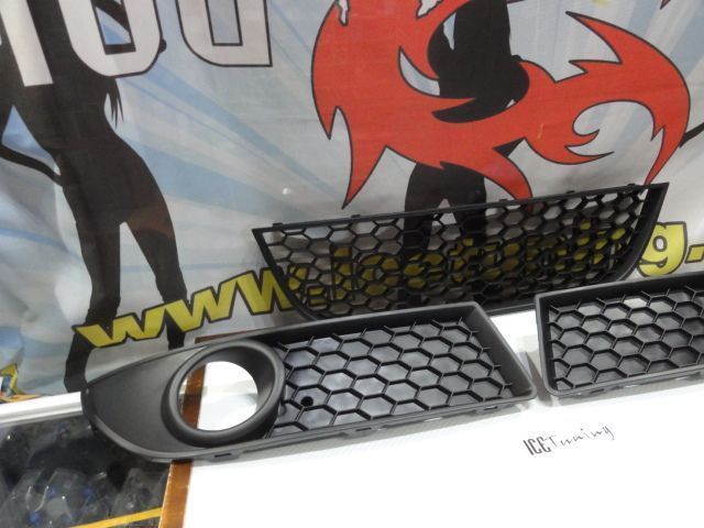 Kit 3 grelhas de para-choques vw polo 9N3 05-09 GTI LOOK abs (plastico)
