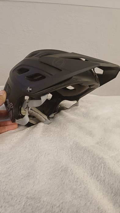 Kask rowerowy roz. M kellys razor bmx szosa dirt gravel xc