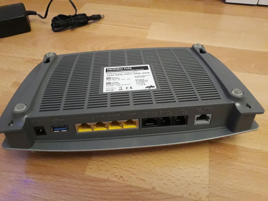 Wielozadaniowy Router Fritz!Box 7490