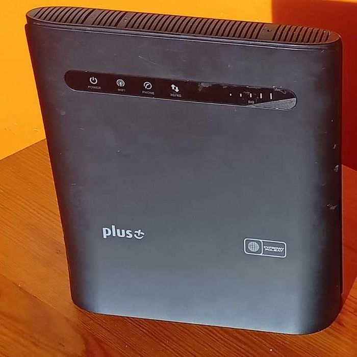Router WIFI LTE uszkodzony , dziala