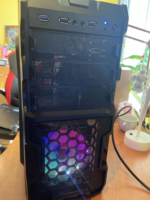 Ігровий / Робочий ПК: i3-4160, GTX 1050, 8GB DDR3, SSD+HDD