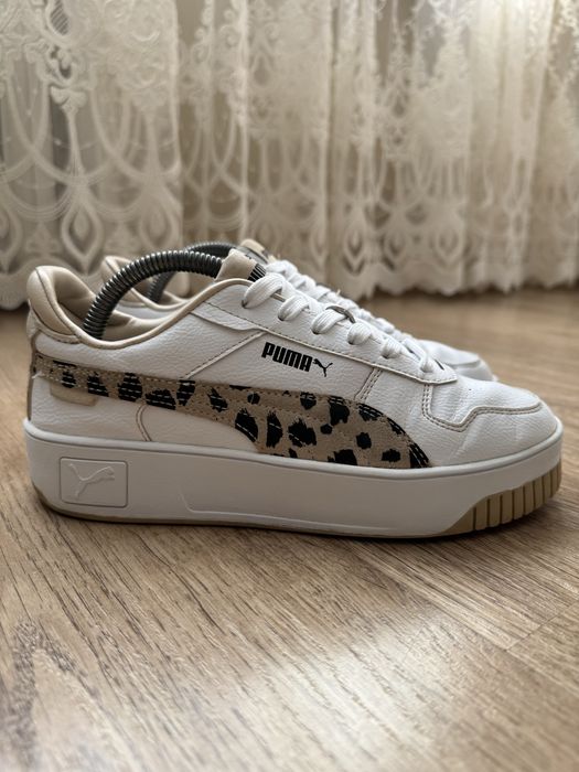 Жіночі кросівки Puma
