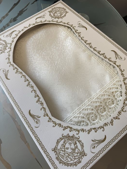 Скатертини в асортименті