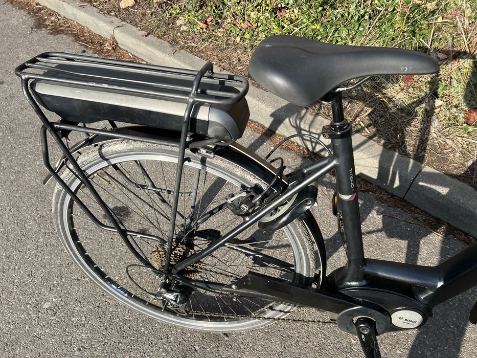Holenderski rower elektryczny TREK silnik centralny BOSCH 36V /A