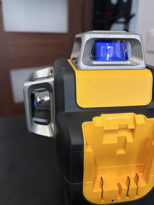 Laser Dewalt 360 DCE0811R jak nowy, oryginał