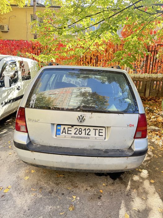 Golf 4 1.9 дизель автомат 2002 года