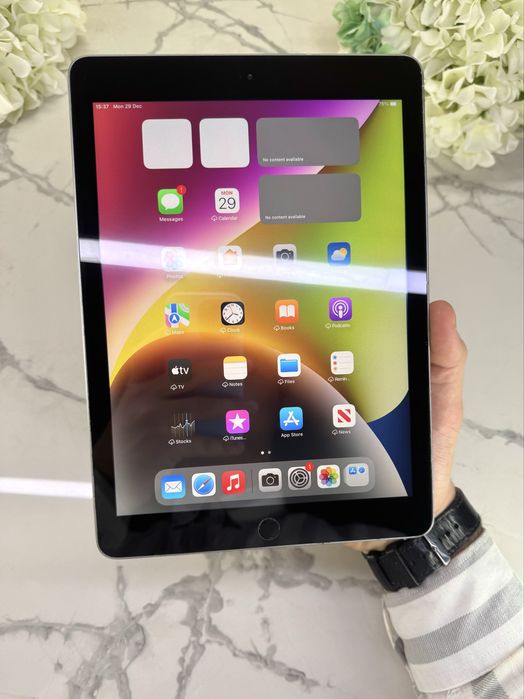 Чудовий iPad 5 128GB 98%АКБ Space Gray Уцінка! (Магазин Гарантія)