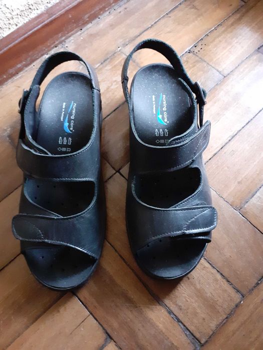 Chinelas ortopédicas unissexo em pelo preta - 40