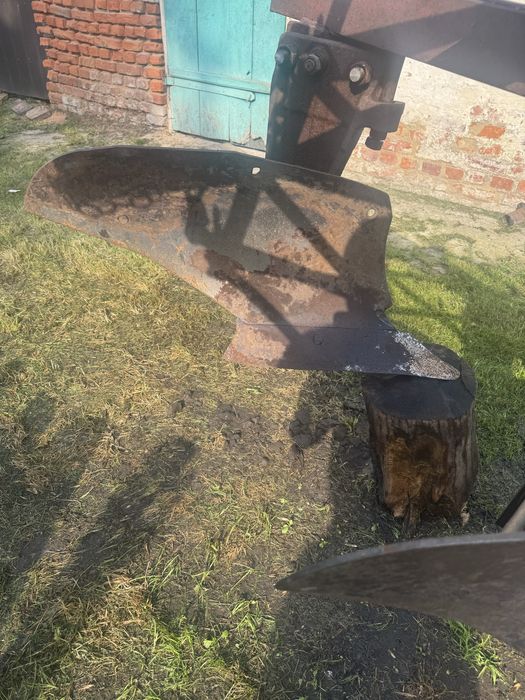 Плуг 3*35 радянський