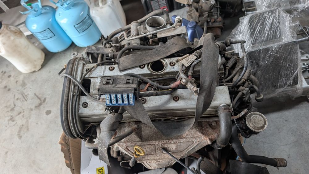 Б/у двигун для Opel Astra Combo Vectra 1.8 бензин