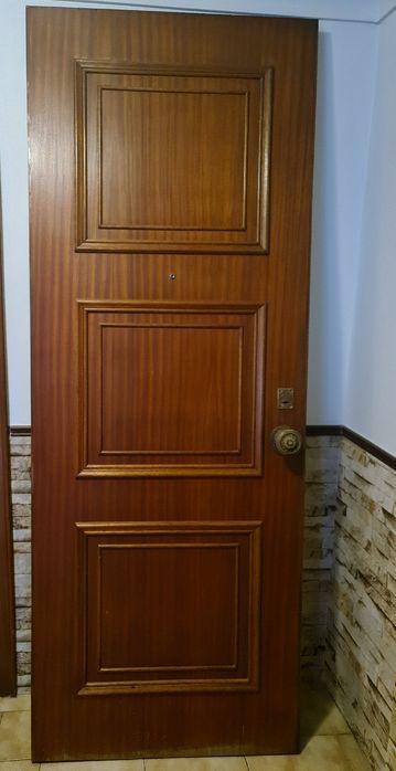 Porta Madeira Maciça CISA