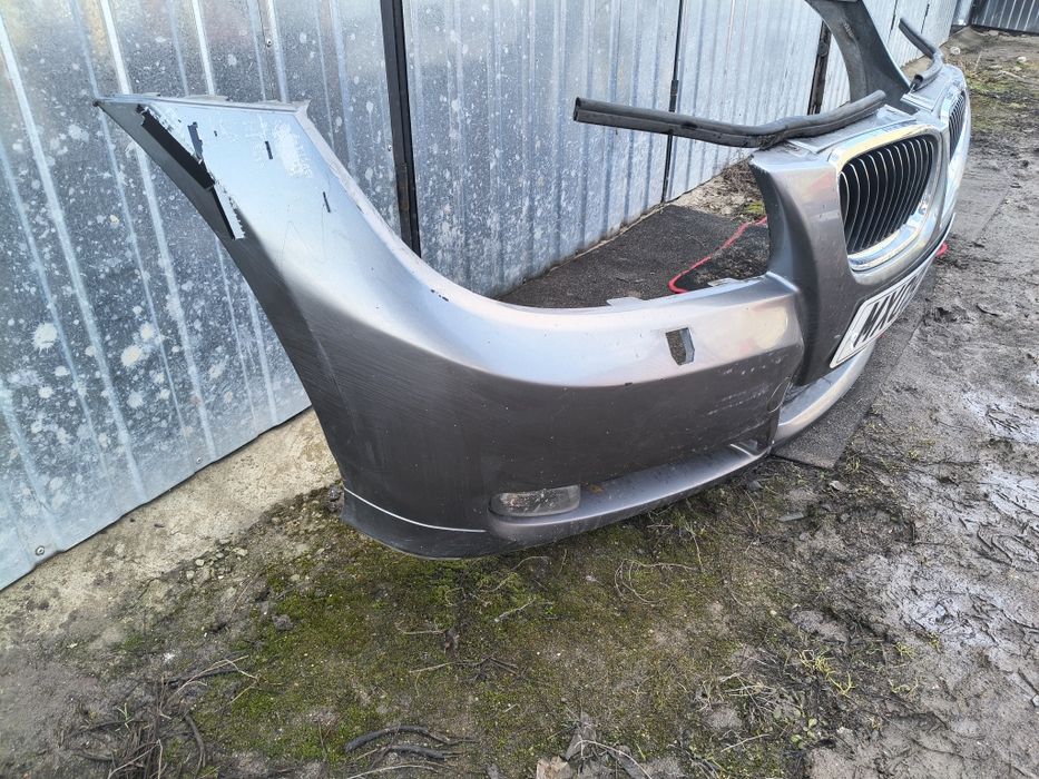 Zderzak przód BMW E90 E91 Do naprawy SPACEGRAU A52 Wysyłka