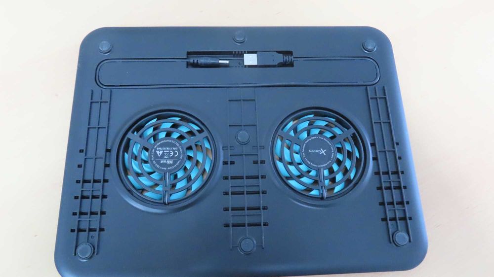 Base ventilada - Trust Xstream para PC de 15 polegadas
