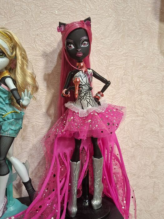 Кетті Нуар. Монстр хай