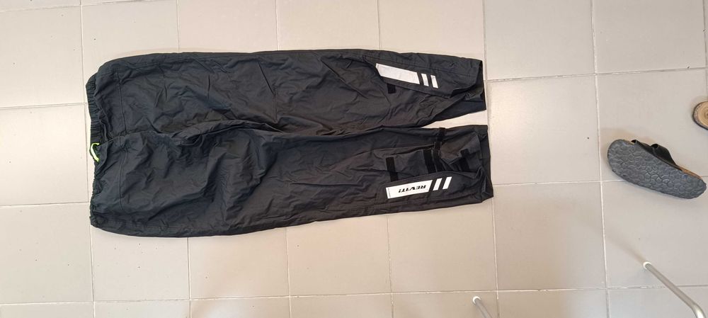 Calças de mota , para a chuva, marca Revit
