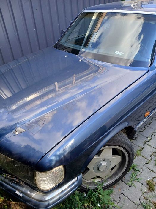 Mercedes-Benz W126 500