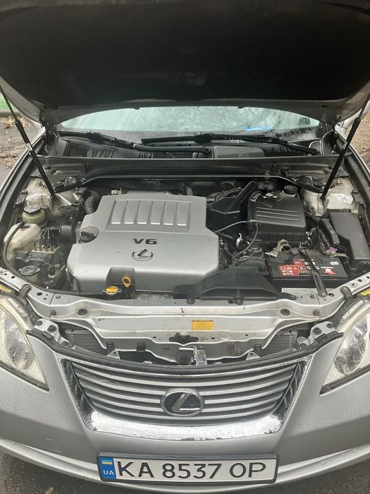 Lexus ES 350 газ-бензин