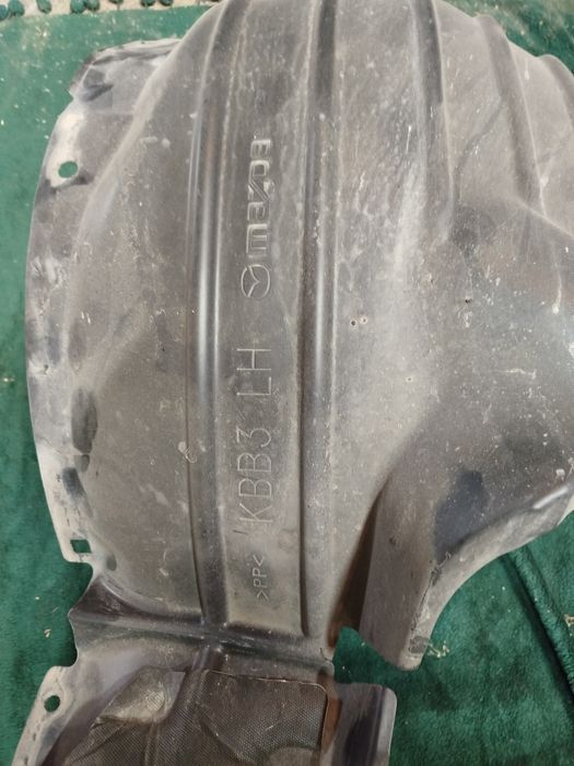 Nadkole prawy przód Mazda cx60