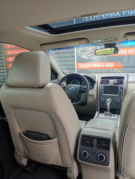 Продам MAZDA CX9 3.5l газ,бензин