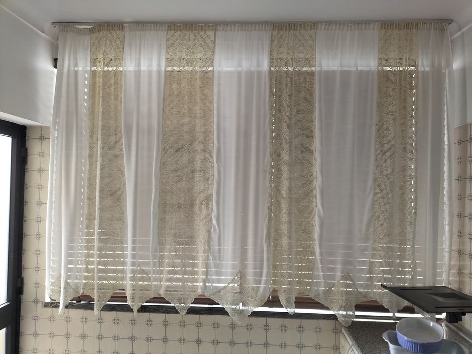 Cortinado em renda
