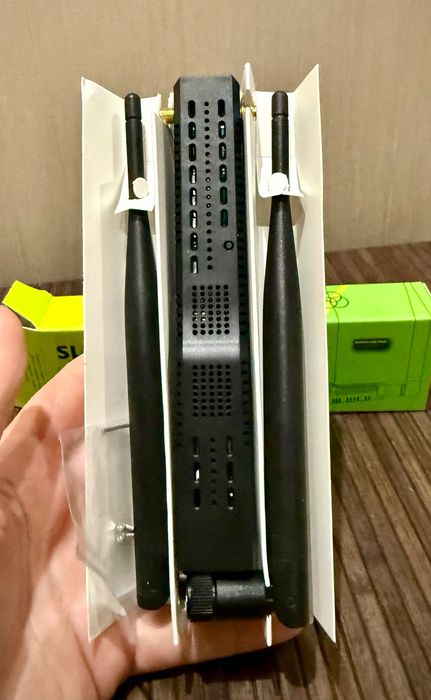 Zigbee адаптер SLZB‑MR3 — как новый, полный комплект